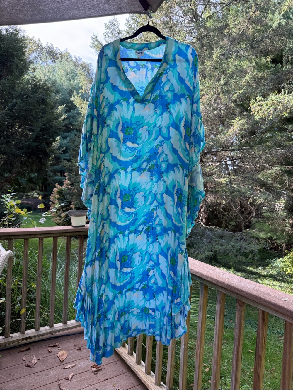 dress
Bel Kazan Kaftan Maxi Dress Ruffle Sleeve Blue Floral OS